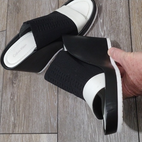 Calvin Klein black and white mesh open toe wedges. Size 10 - Picture 5 of 12